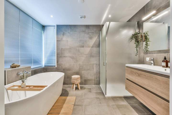 Profitez d'une salle de bain clé en main.