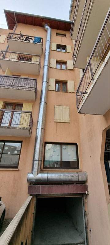 Gaine métallique verticale PACA